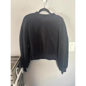 Fabletics black teddy cropped crewneck size XL